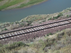 It must have been pretty exciting riding in a dome car peering over the cliff down to the Missouri river.